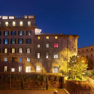 Rhinoceros Apart-hotel